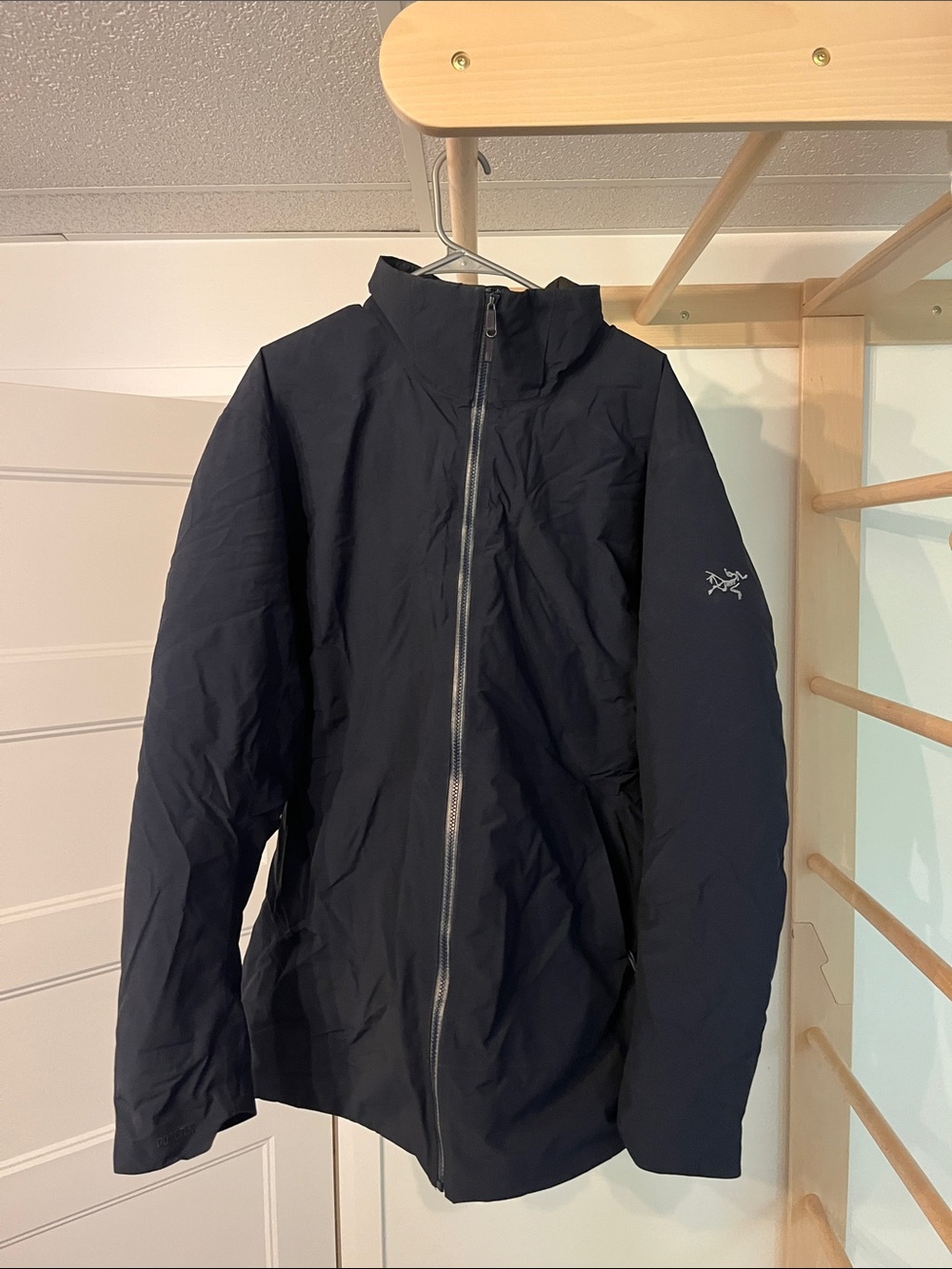 Arc'teryx Men's blue down Parka Jacket